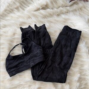 Lululemon Athletica Black Camo Sports Bra and Leggings Set